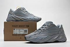 Picture of Yeezy 700 _SKUfc4221200fc